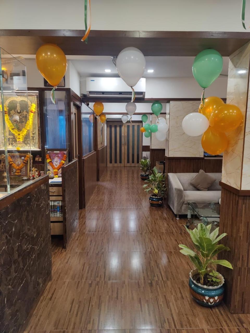 Hotel Maharana Inn Chembur مومباي المظهر الخارجي الصورة