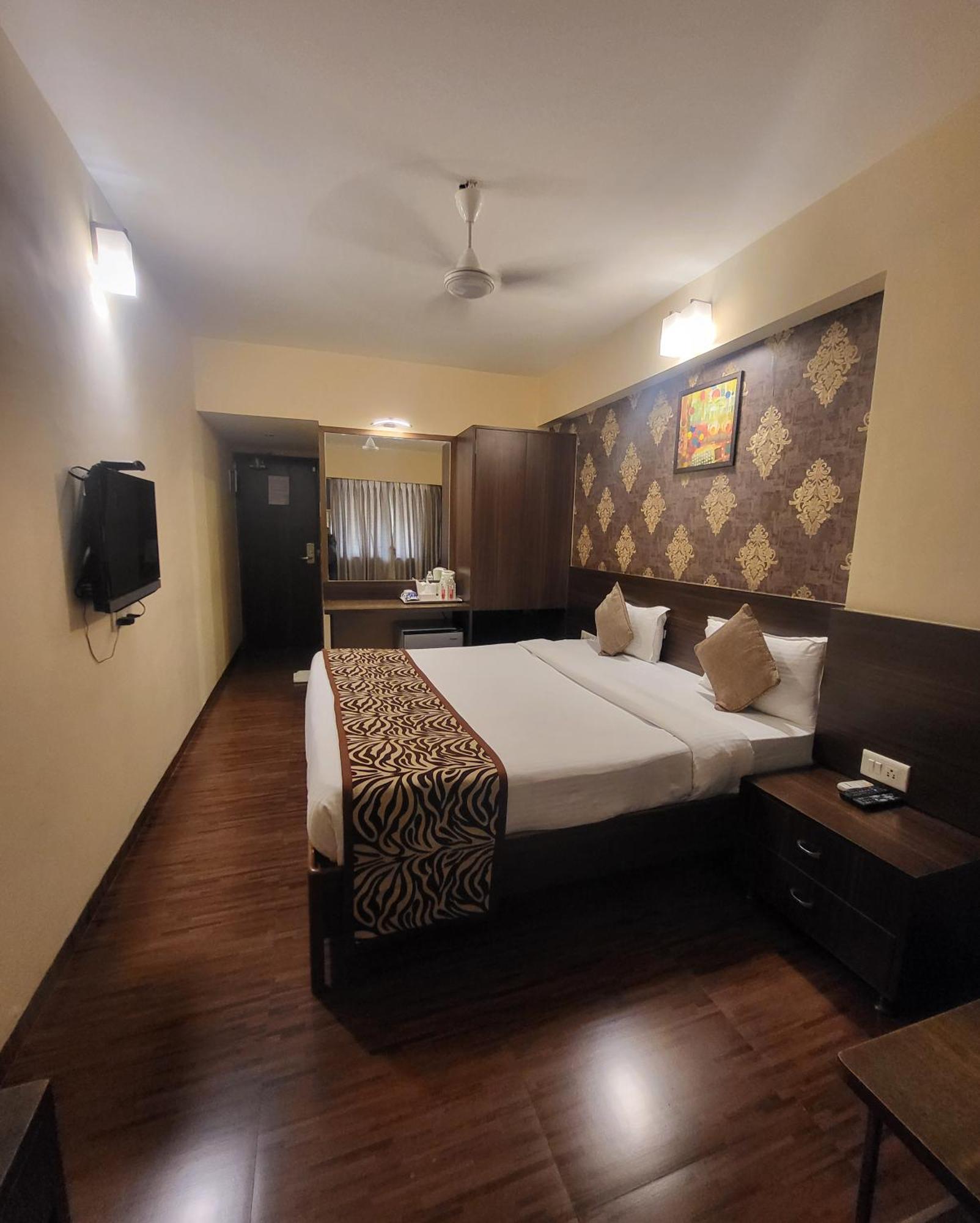 Hotel Maharana Inn Chembur مومباي المظهر الخارجي الصورة