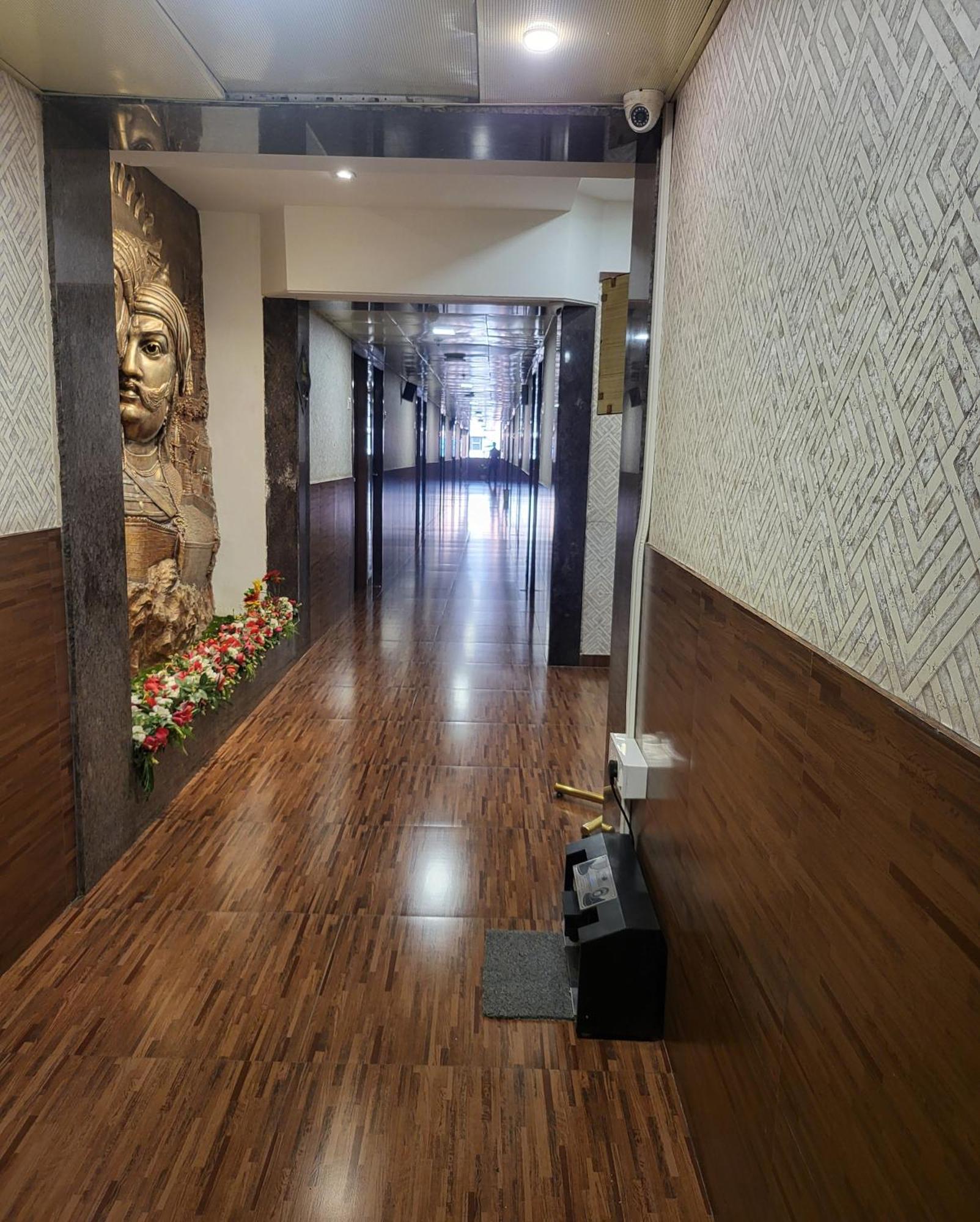 Hotel Maharana Inn Chembur مومباي المظهر الخارجي الصورة